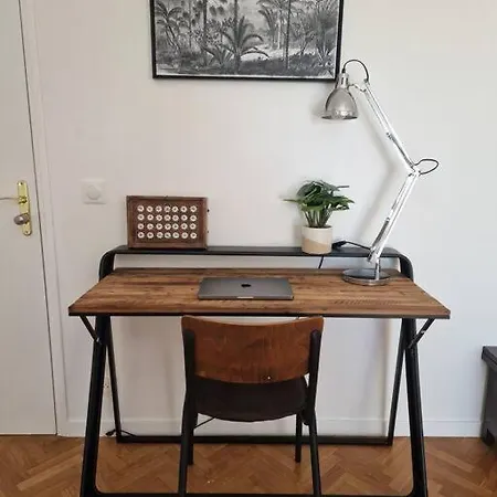 Beautiful T3, 10 Min Paris, Free Parking Apartment