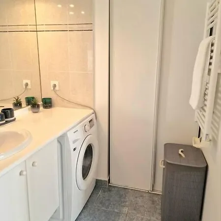 Apartment Beautiful T3, 10 Min Paris, Free Parking Le Plessis-Robinson